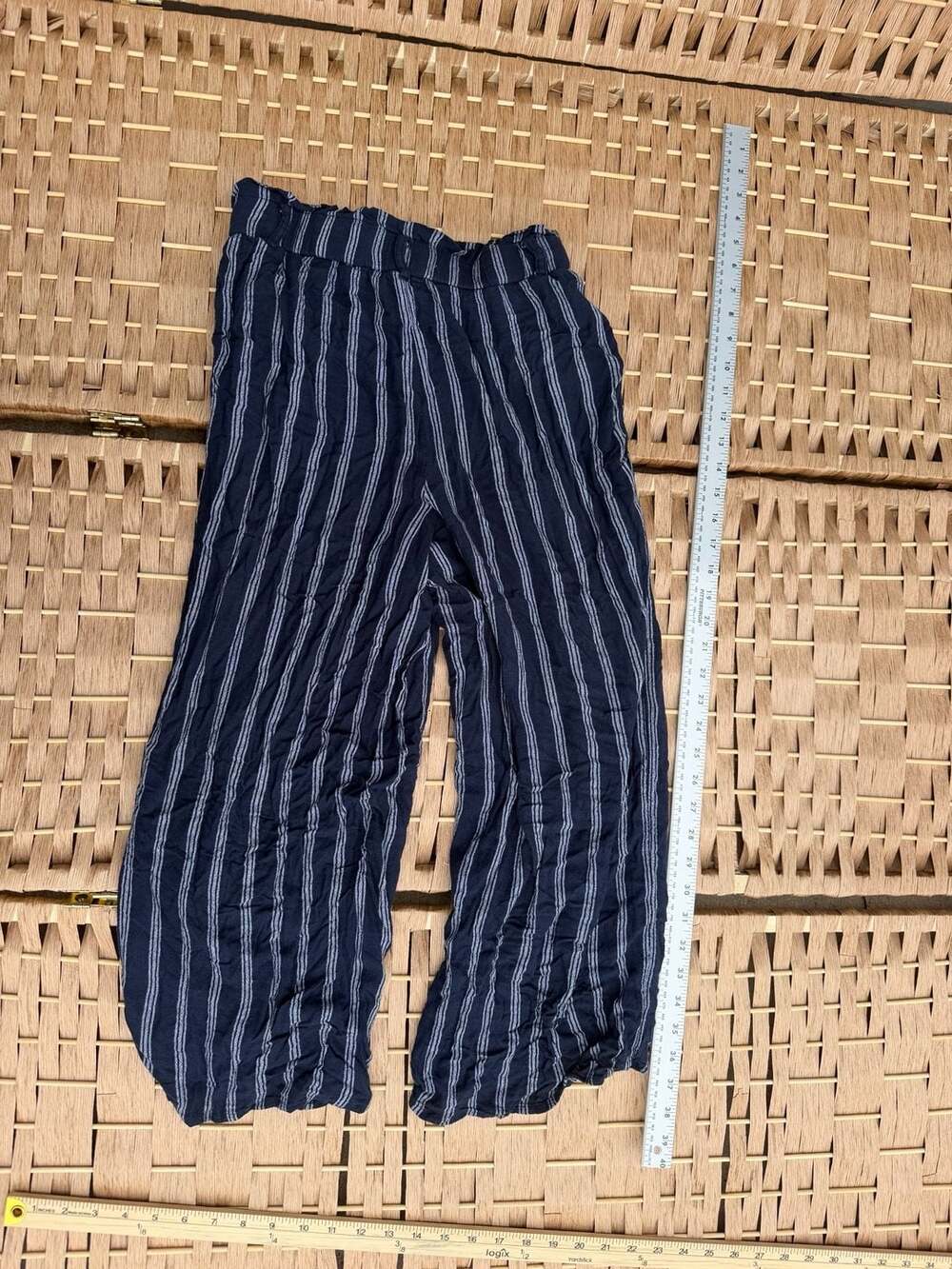 Hollister Ultra High-Rise Striped Wide Leg Pants XS
